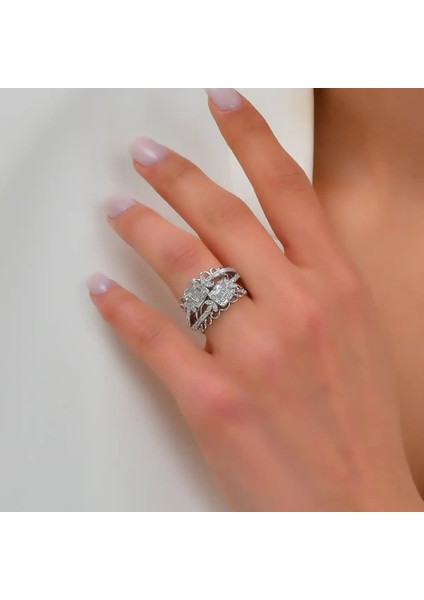 0,89 Karat Pırlanta Baget Yüzük modelleri