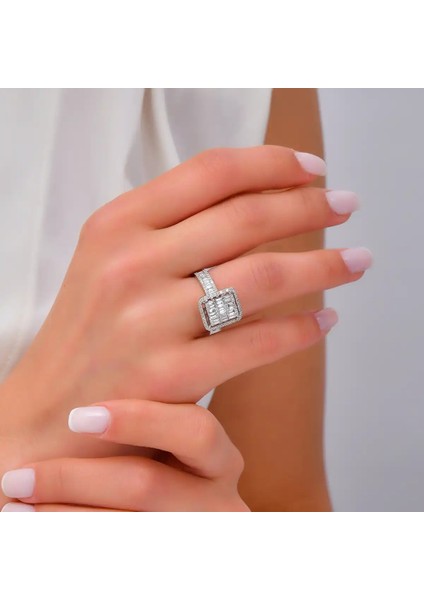 1,09 Karat Pırlanta Baget Yüzük modelleri