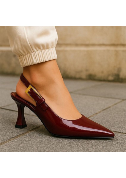 Kadın Topuklu Tokalı Rugan Stiletto Ayakkabı Bordo fiyatları