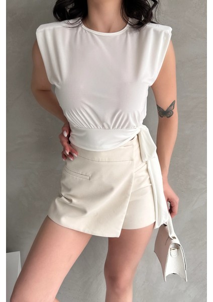 Omuzu Vatkalı Beli Kuşaklı Kadın Bluz Beyaz modelleri