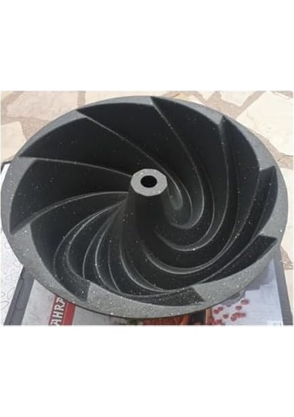 Mini Alüminyum Döküm Kek Kalıbı Seti 2 Adet Çap 11 cm Dayanıklı ve Yapışmaz Tasarım (Rüzgar Gülü) fiyatları