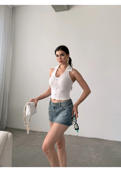 Gömlek Yaka Önü Düğme Detaylı Bluz Beyaz