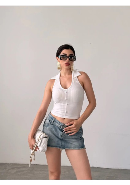 Gömlek Yaka Önü Düğme Detaylı Bluz Beyaz indirimleri