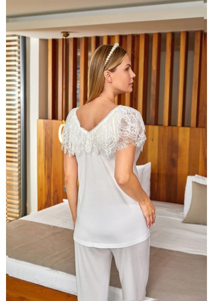 Aqua 24650 Dantel ve Taş Detay Lohusa Pijama Takımı - Krem - 42 fırsatları