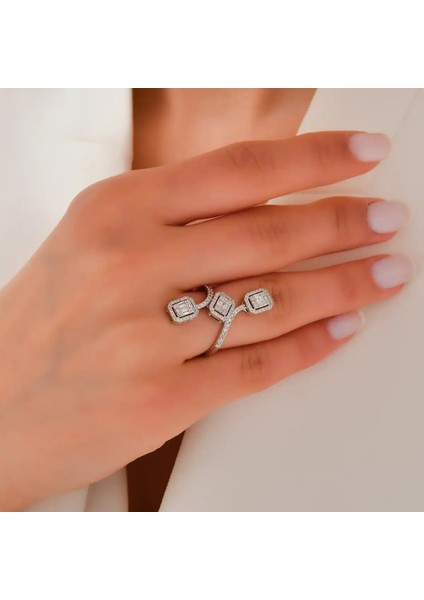 0,73 Karat Pırlanta Baget Yüzük modelleri