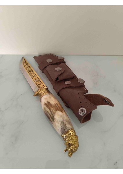 Koleksiyonluk Gravürlü Altın Işlemeli Bıçak