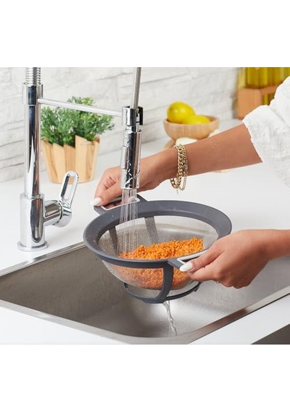 Plastik Süzgeç - Makarna, Pirinç, Sebze ve Meyve Süzme Kabı | Ayaklı ve Kulplu, Yükseltilmiş Tabanlı, 31X23CM, Dayanıklı ve Pratik (Asorti) modelleri