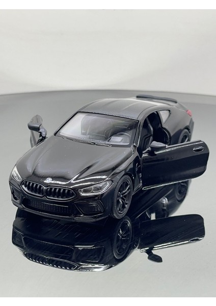 1.36 Ölçek Bmw M8 Metal Çek Bırak Model Oyuncak Araba fiyatları