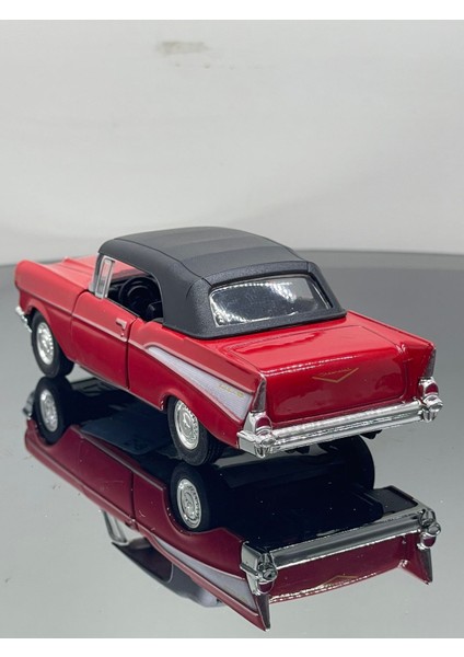1.36 Ölçek Chevrolet Bel Air 1957 Klasik Metal Oyuncak Araba fiyatları