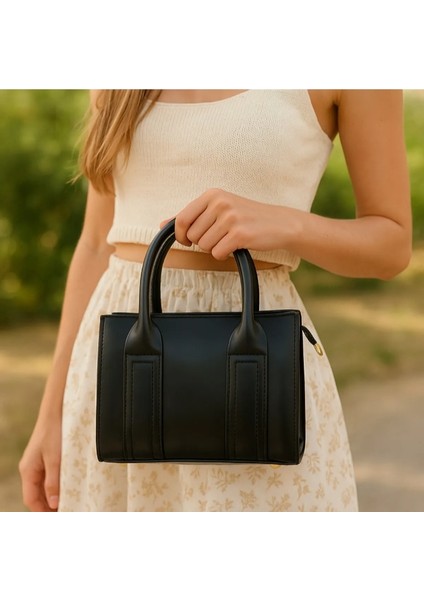 Kadın Ayarlanabilir Omuz Askılı Fermuar Kapamalı Mini Boy El ve Omuz Çantası modelleri