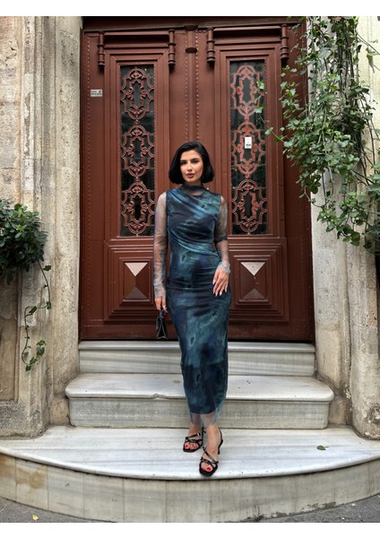 Uzun Bulut Desenli Tül Elbise