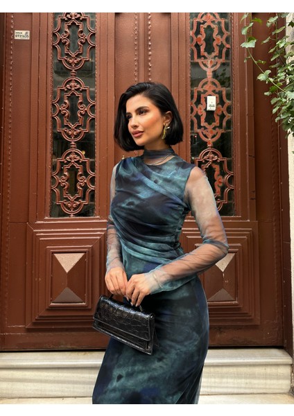 Uzun Bulut Desenli Tül Elbise