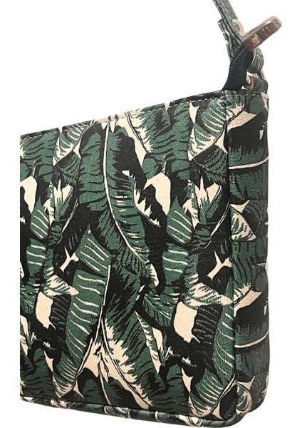 -Ada Model Yeşil Yaprak Desenli Hakiki Deri Kısa Omuz Çantası, Zincir Askı Detaylı Omuz Çantası modelleri