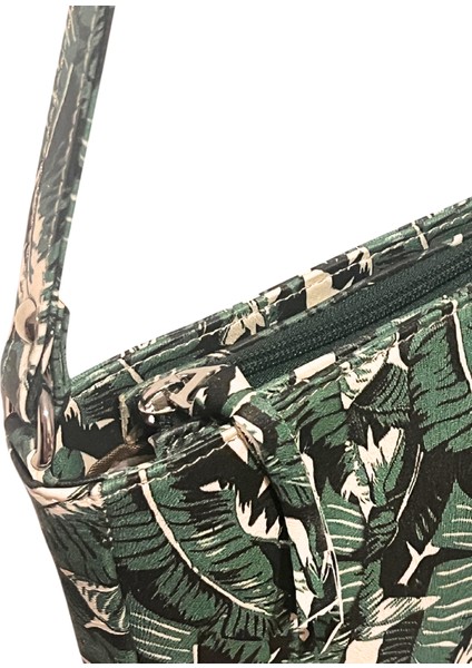 -Ada Model Yeşil Yaprak Desenli Hakiki Deri Kısa Omuz Çantası, Zincir Askı Detaylı Omuz Çantası indirimleri