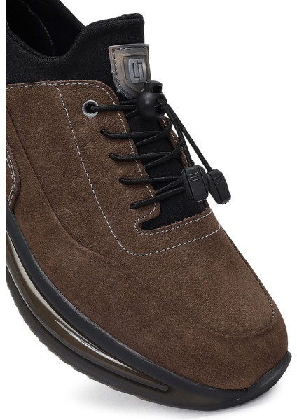 Erkek Vizon Bağcıklı Kalın Tabanlı Nubuk Deri Sneaker 25WFD6821V3