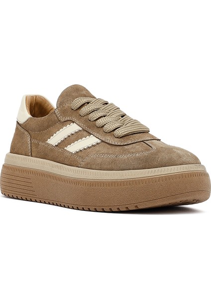 Kadın Bej Bağcıklı Kalın Tabanlı Süet Deri Sneaker 25AFD512610