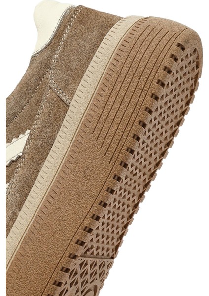 Kadın Bej Bağcıklı Kalın Tabanlı Süet Deri Sneaker 25AFD512610