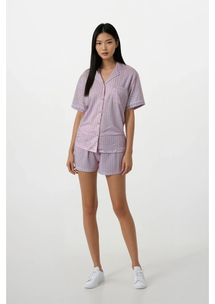 Kadın Pembe Çizgili Soft Doku Bebe Yaka Üst Şort Pijama Takım fiyatları