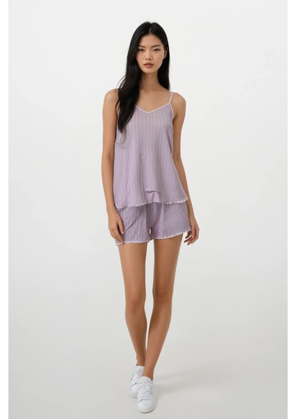 Kadın Pembe Çizgili Soft Doku Ip Askılı Üst Şort Pijama Takım