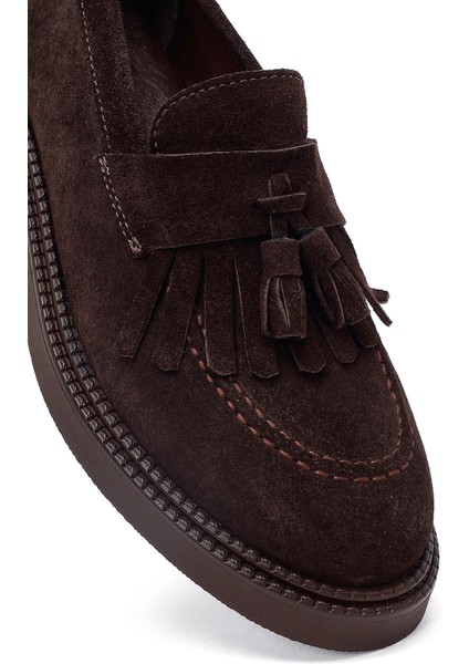 Kadın Kahverengi Püsküllü Süet Deri Loafer 25AFD512310