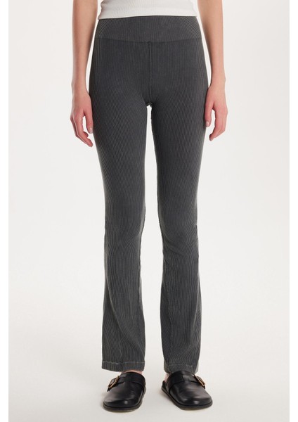 Kadın Slim Fit Dar Kesim Fitilli Dar Paça Antrasit Pantolon