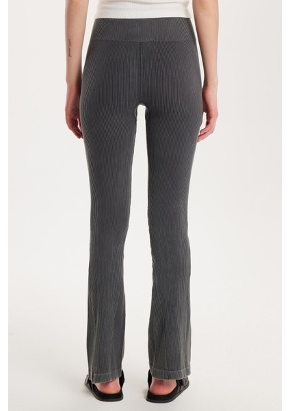Kadın Slim Fit Dar Kesim Fitilli Dar Paça Antrasit Pantolon indirimleri