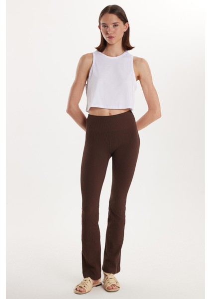 Kadın Slim Fit Dar Kesim Fitilli Dar Paça Kahverengi Pantolon fırsatları