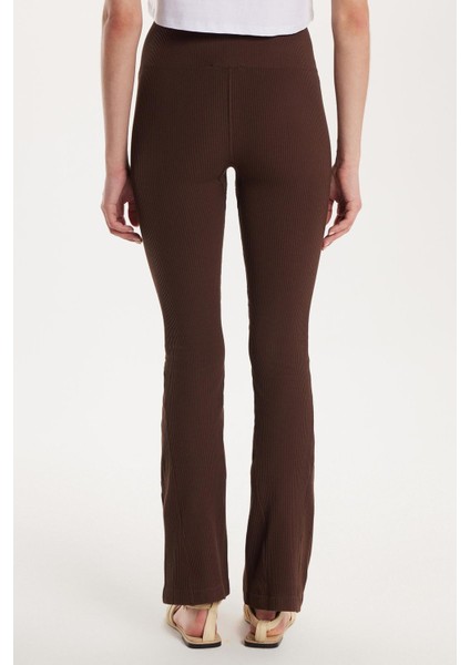 Kadın Slim Fit Dar Kesim Fitilli Dar Paça Kahverengi Pantolon indirimleri