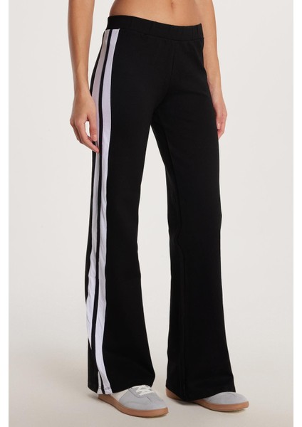 Kadın Slim Fit Dar Kesim Beli Lastikli Ispanyol Paça Siyah Pantolon