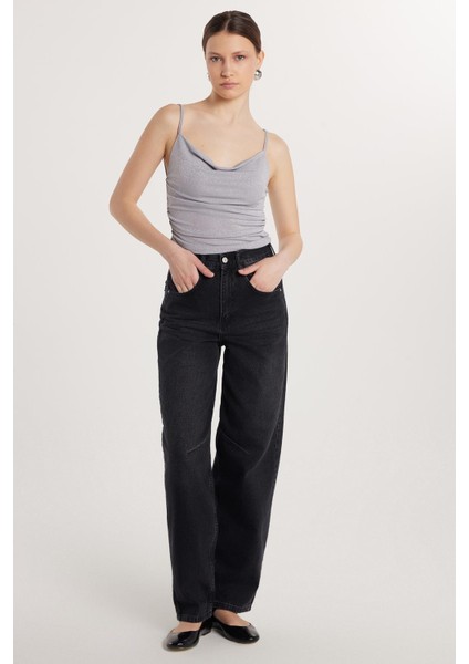 Kadın Regular Fit Tokalı Geniş Paça Baggy Jean Kot Füme Pantolon fırsatları