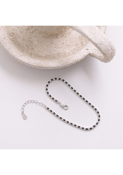 925 Ayar Gümüş Siyah Beyaz Zirkon Taşlı Şık Ayarlanabilir Suyolu Bileklik fırsatları