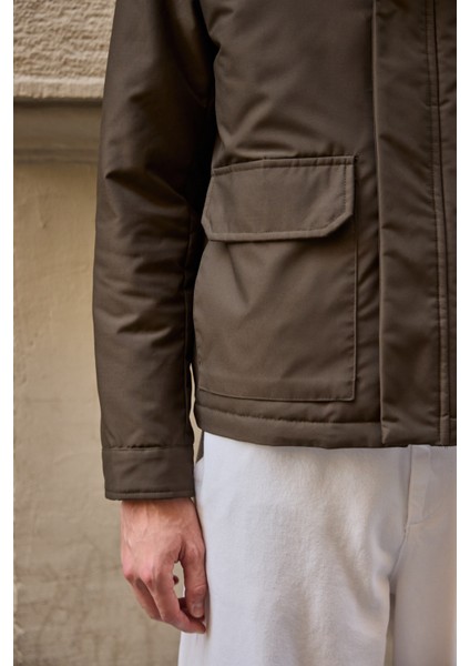 Erkek Kontrast Yakalı Mont Ceket Haki fırsatları
