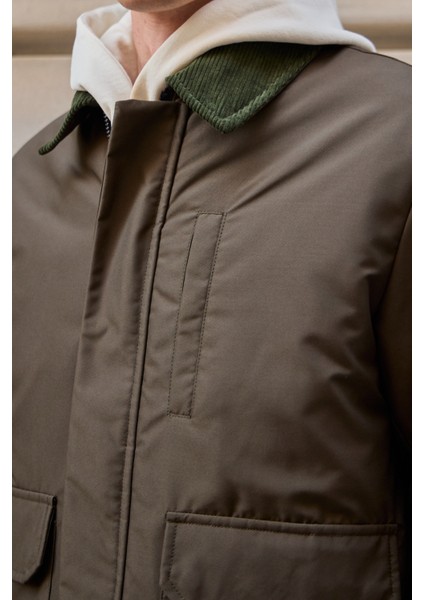 Erkek Kontrast Yakalı Mont Ceket Haki indirimleri