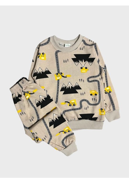 Erkek Çocuk Pamuklu Sütlü Kahve Yol Araba Desenli Uzun Kollu Pijama Takımı
