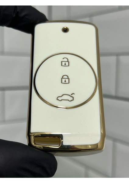 Chery Tiggo 7 Pro Yedek Anahtar Uyumlu Anahtar Kılıfı Beyaz Gold modelleri