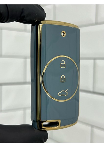 Chery Tiggo 7 Pro Yedek Anahtar Uyumlu Anahtar Kılıfı Gri Gold