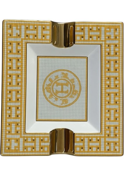 Desenli Lüks Porselen Küllük – Altın Detaylı Dekoratif Koleksiyon fiyatları