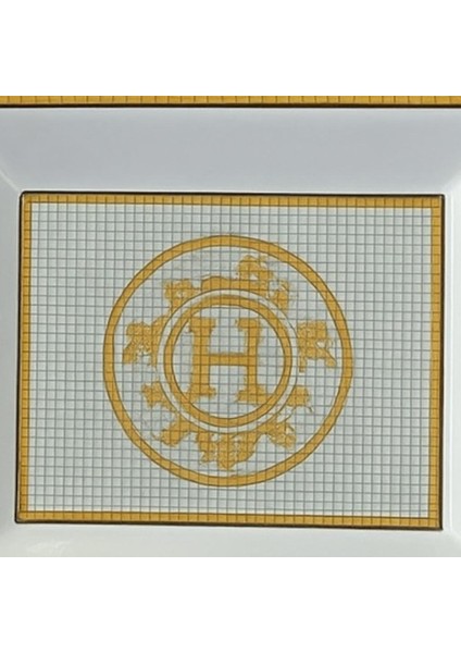 Desenli Lüks Porselen Küllük – Altın Detaylı Dekoratif Koleksiyon modelleri