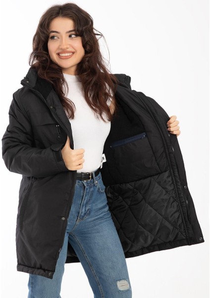 Spor Kadın Polarlı Su ve Rüzgar Geçirmez Kapüşonlu Kışlık Mont & Kaban & Parka modelleri