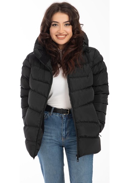 Spor Kadın Kapüşonlu Polarlı Kürklü Su Geçirmez Rüzgara Dayanıklı Şişme Mont Kaban Parka modelleri