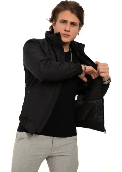 Erkek Astarlı Dik Yaka Mevsimlik Cepli Su ve Rüzgar Geçirmez Mont indirimleri
