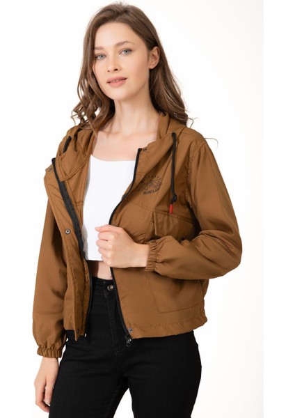 Spor Kadın Su Yeşili Su Geçirmez ve Rüzgara Dayanıklı Kapüşonlu Cepli Çıt Çıtlı Mevsimlik Yağmurluk