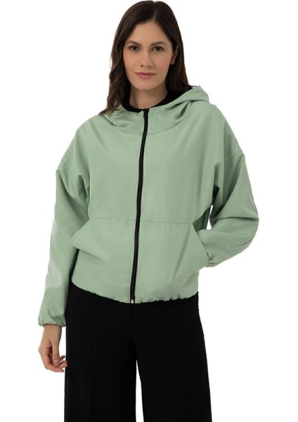 Spor Kadın Kapüşonlu Su ve Rüzgar Geçirmez Cepli Astarlı Oversize Mevsimlik Yağmurluk fiyatları