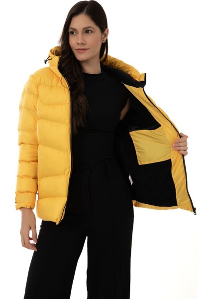 Spor Kadın Kapüşonlu Polarlı Kürklü Su Geçirmez Rüzgara Dayanıklı Şişme Mont Kaban Parka fırsatları