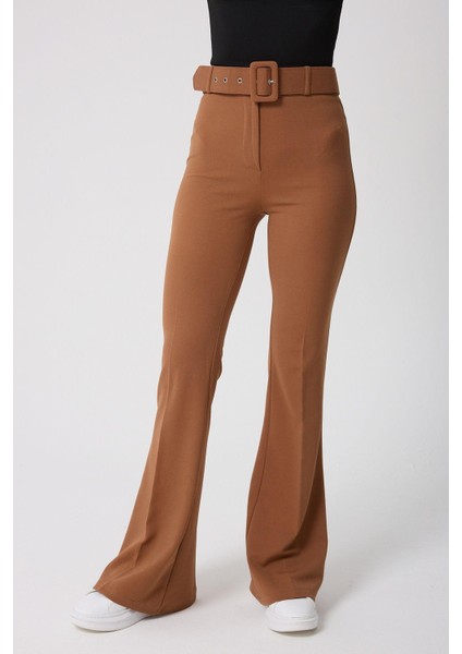 Kadın Kemerli Yüksek Belli Ispanyol Paça Pantolon modelleri
