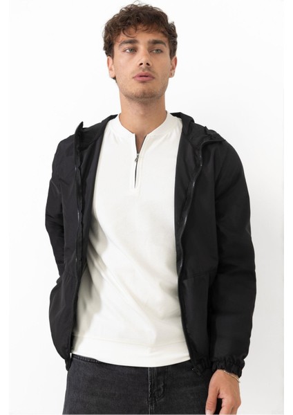 Erkek Kapüşonlu Su ve Rüzgar Geçirmez Cepli Astarlı Oversize Yağmurluk fiyatları