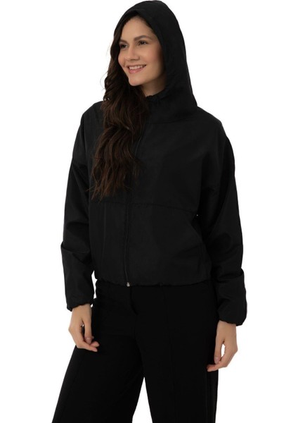 Spor Kadın Kapüşonlu Su ve Rüzgar Geçirmez Cepli Astarlı Oversize Mevsimlik Yağmurluk fiyatları