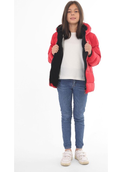 Spor Kız Çocuk Polarlı Kapüşonlu Su Geçirmez Rüzgara Dayanıklı Cepli Şişme Kışlık Mont modelleri