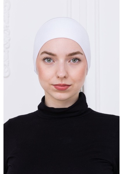 Geçmeli Bone Önü Dikişsiz Kaymaz Lastikli Kadın Tesettür Pratik Geçme Iç Bone Beyaz modelleri