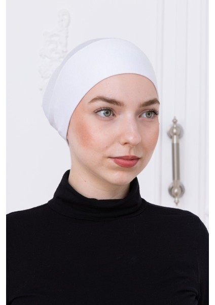 Geçmeli Bone Önü Dikişsiz Kaymaz Lastikli Kadın Tesettür Pratik Geçme Iç Bone Beyaz fırsatları